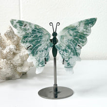 Load image into Gallery viewer, MOSS AGATE BUTTERFLY ON STAND