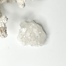 Load image into Gallery viewer, CLEAR QUARTZ CLUSTER