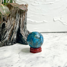 Load image into Gallery viewer, APATITE SPHERE