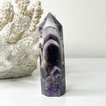 Load image into Gallery viewer, CHEVRON AMETHYST POINT
