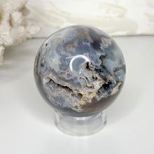 Load image into Gallery viewer, AGATE SPHERE