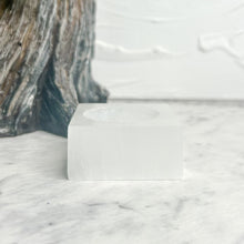 Load image into Gallery viewer, SELENITE SPHERE STAND