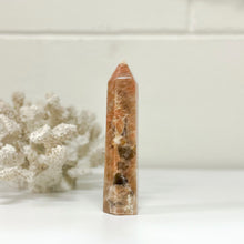Load image into Gallery viewer, PEACH MOONSTONE POINT