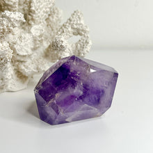 Load image into Gallery viewer, AMETHYST POINT