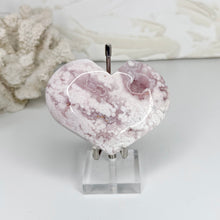 Load image into Gallery viewer, FLOWER AGATE HEART