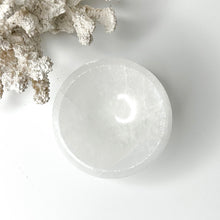 Load image into Gallery viewer, SELENITE ROUND BOWL