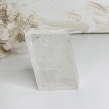 Load image into Gallery viewer, OPTICAL CALCITE ROUGH