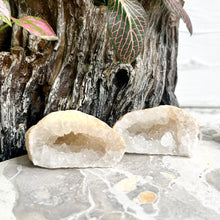 Load image into Gallery viewer, CLEAR QUARTZ MINI GEODE PAIR