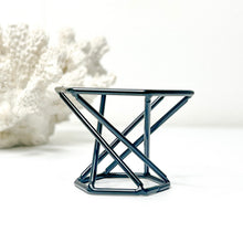 Load image into Gallery viewer, HEXAGON METAL SPHERE STAND