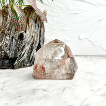 Load image into Gallery viewer, INCLUDED QUARTZ