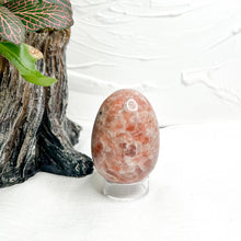 Load image into Gallery viewer, SUNSTONE EGG