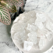 Load image into Gallery viewer, CLEAR QUARTZ ROUGH
