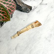 Load image into Gallery viewer, COPAL AMBER