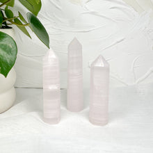 Load image into Gallery viewer, MANGANO CALCITE POINT