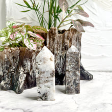 Load image into Gallery viewer, SPHALERITE POINT