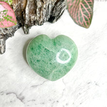 Load image into Gallery viewer, FLUORITE HEART