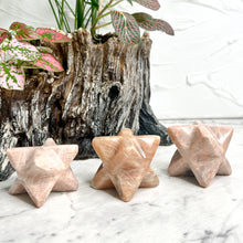 Load image into Gallery viewer, PEACH MOONSTONE MERKABA STAR