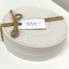 Load image into Gallery viewer, ROUND MANDALA COASTER SET
