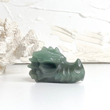 Load image into Gallery viewer, CRYSTAL DRAGON HEAD CARVING
