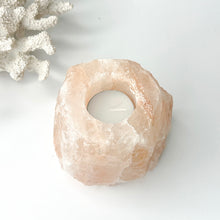 Load image into Gallery viewer, HIMALAYAN SALT NATURAL TEALIGHT CANDLE HOLDER
