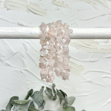Load image into Gallery viewer, ROSE QUARTZ CHIP BRACELET
