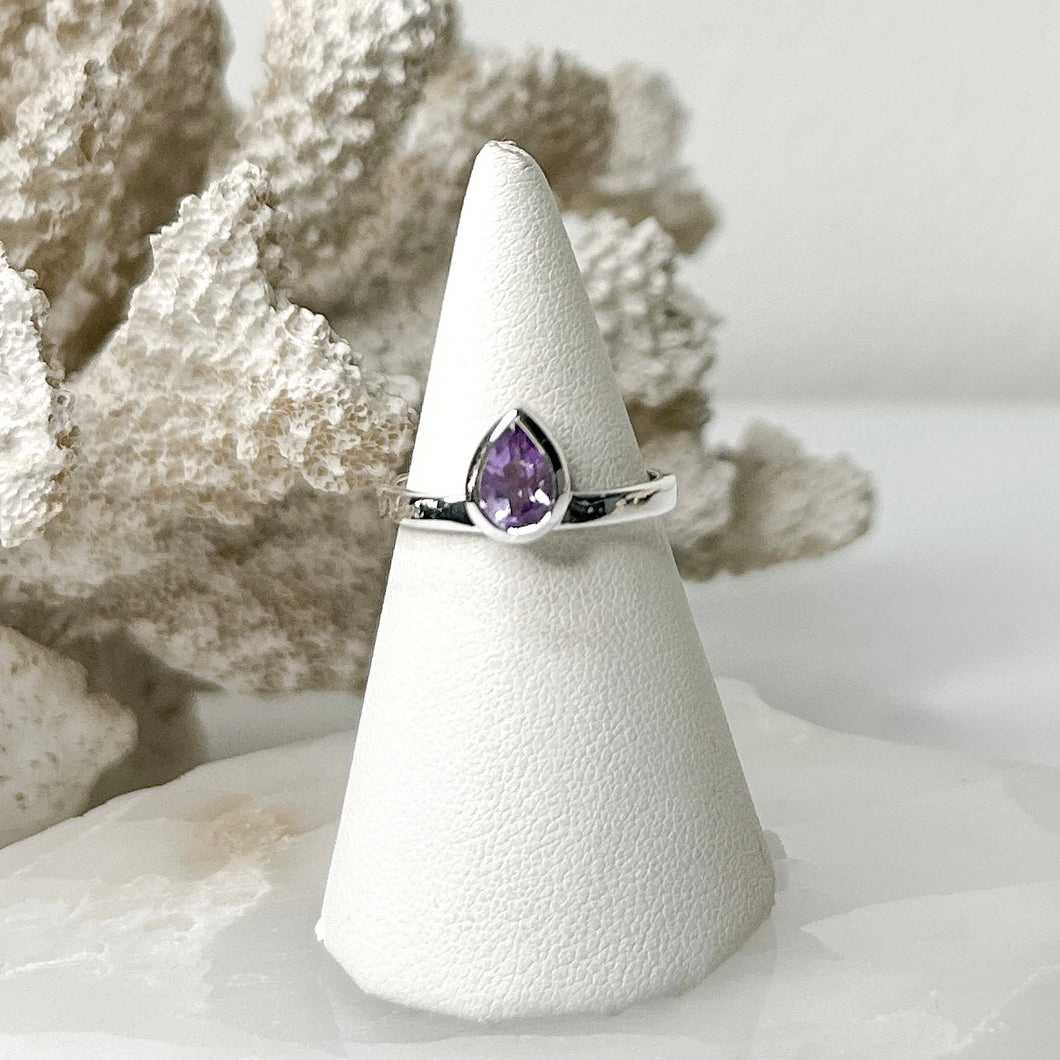 AMETHYST RING