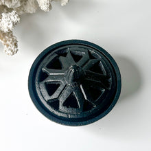 Load image into Gallery viewer, CAULDRON CAST IRON CUTWORK
