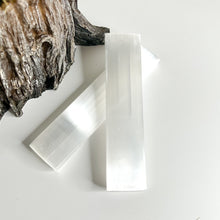 Load image into Gallery viewer, SELENITE SLAB
