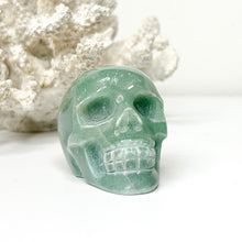 Load image into Gallery viewer, CRYSTAL SKULL CARVING
