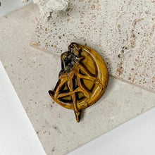 Load image into Gallery viewer, TIGERS EYE MINI CARVING
