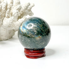 Load image into Gallery viewer, LABRADORITE SPHERE
