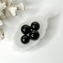 Load image into Gallery viewer, SELENITE OAK LEAF TRINKET BOWL
