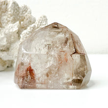 Load image into Gallery viewer, INCLUDED QUARTZ TOWER
