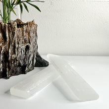 Load image into Gallery viewer, SELENITE SLAB
