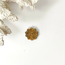 Load image into Gallery viewer, TIGERS EYE MINI CARVING
