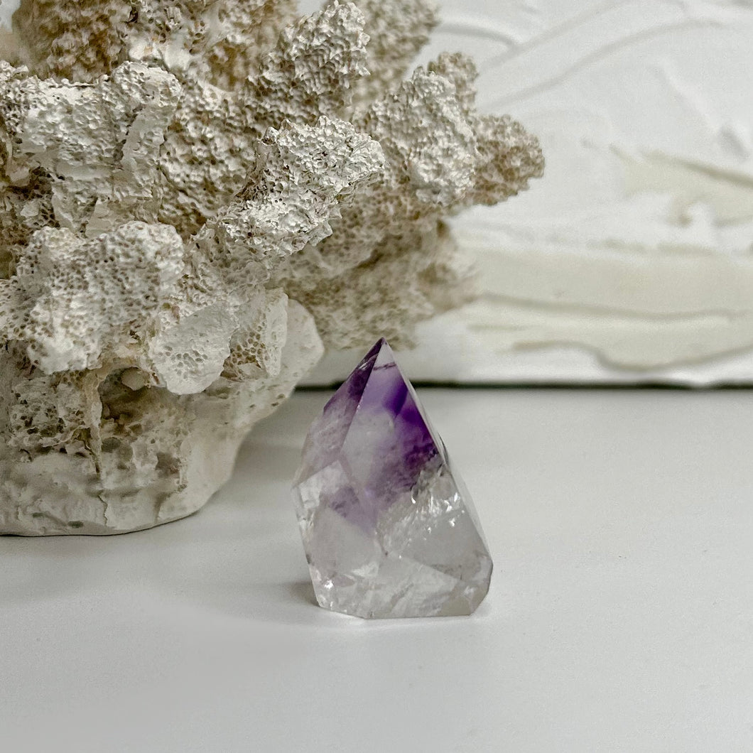AMETHYST POINT