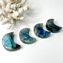 Load image into Gallery viewer, LABRADORITE MOON CARVING
