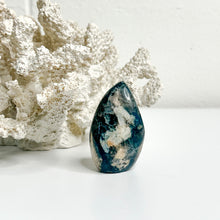 Load image into Gallery viewer, DUMORTIERITE MINI FREEFORM
