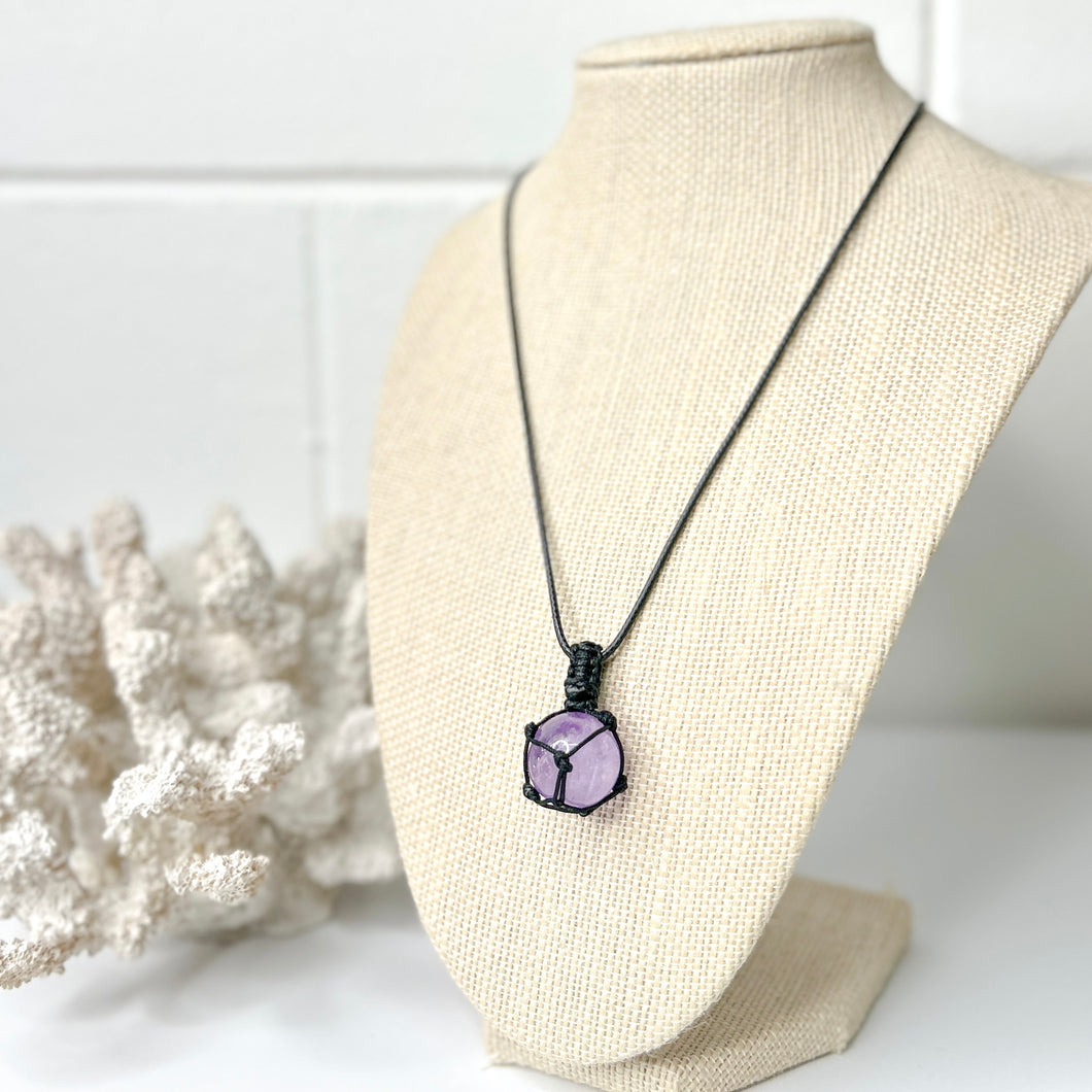 AMETHYST MINI  SPHERE NECKLACE
