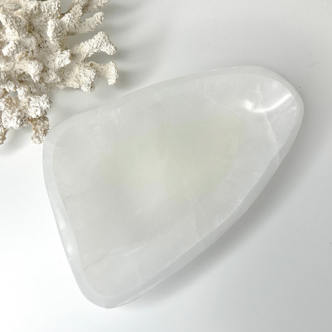 LARGE SELENITE IRREGULAR BOWL