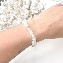 Load image into Gallery viewer, CRYSTAL CHIP BRACELET
