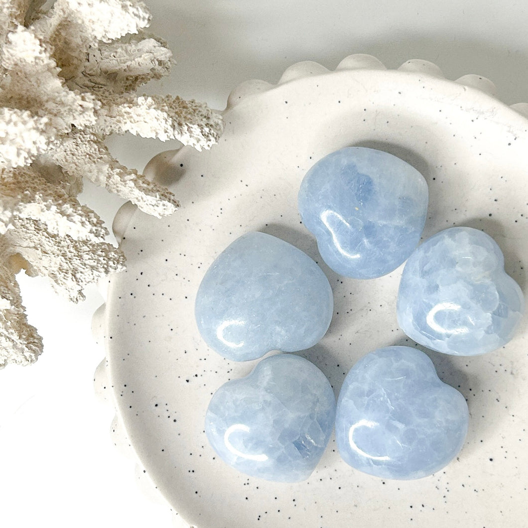 BLUE CALCITE MIDI HEART