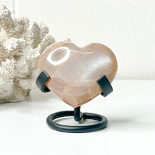 Load image into Gallery viewer, PEACH MOONSTONE HEART
