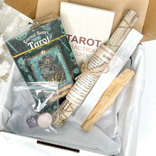 Load image into Gallery viewer, INTUITION AND CLEANSING GIFT BOX - Tarot Edition
