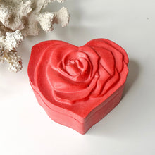 Load image into Gallery viewer, ROSE HEART TRINKET BOX
