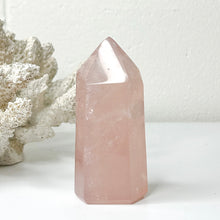 Load image into Gallery viewer, ROSE QUARTZ POINT
