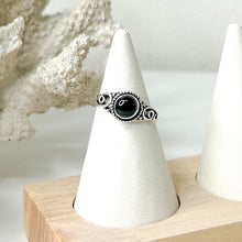 Load image into Gallery viewer, BLACK ONYX RING

