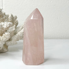 Load image into Gallery viewer, ROSE QUARTZ POINT
