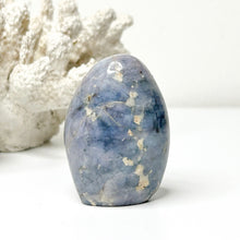 Load image into Gallery viewer, BLUE QUARTZ FREEFORM

