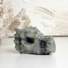 Load image into Gallery viewer, CRYSTAL DRAGON HEAD CARVING
